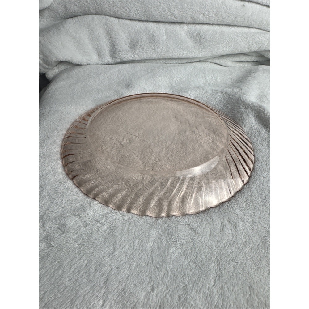 Vtg Arcoroc France 7.75" Salad Luncheon Plates Pink Rosaline Swirl Set Of 4 - Picture 3 of 5